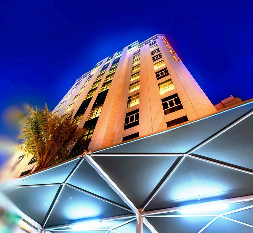Bravo Royal Hotel Suites Kuwait City Exterior photo