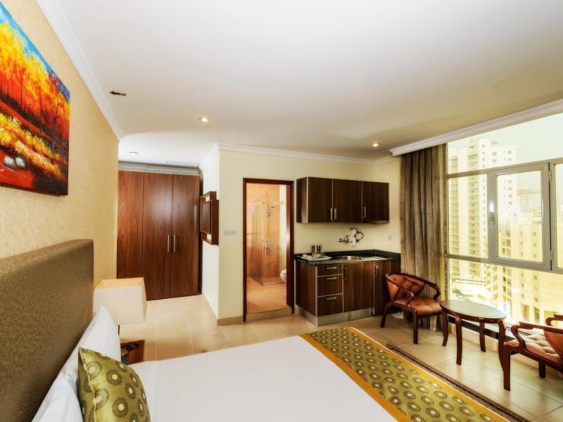Bravo Royal Hotel Suites Kuwait City Exterior photo